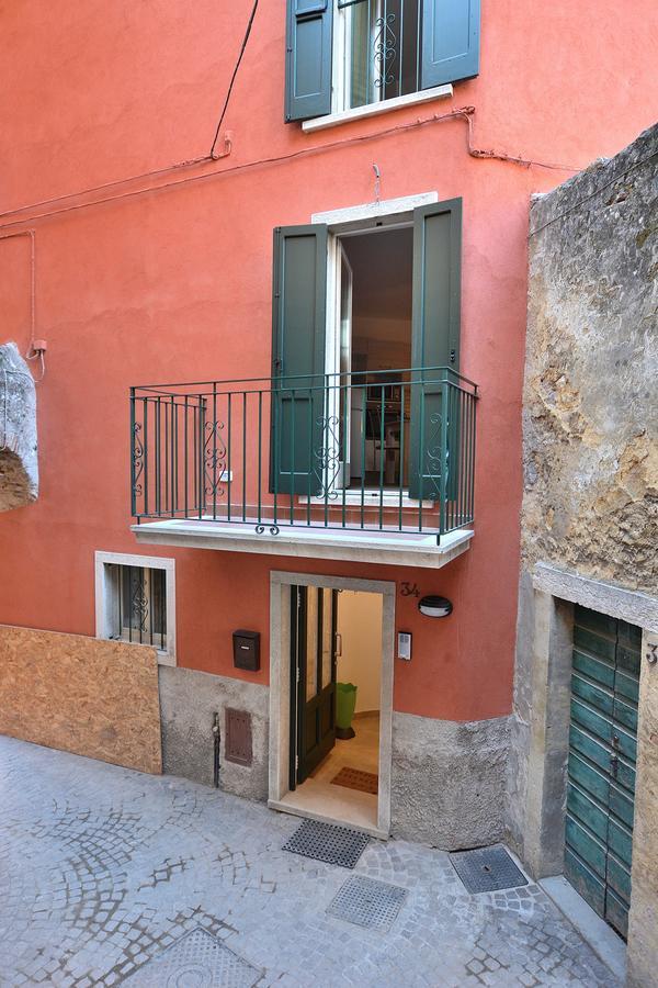 Apartment Del Pescatore Torri Del Benaco Exterior foto